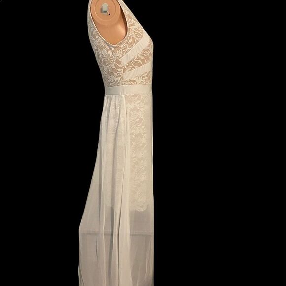 SAMI & Jo Bridal Beach Winged Dress - Picture 6 of 12